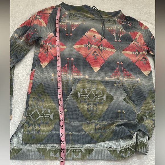 Chaps Women’s Long Sleeve Pullover Lightweight Western Aztec Thermal Hoodie Med‎ - Picture 9 of 10